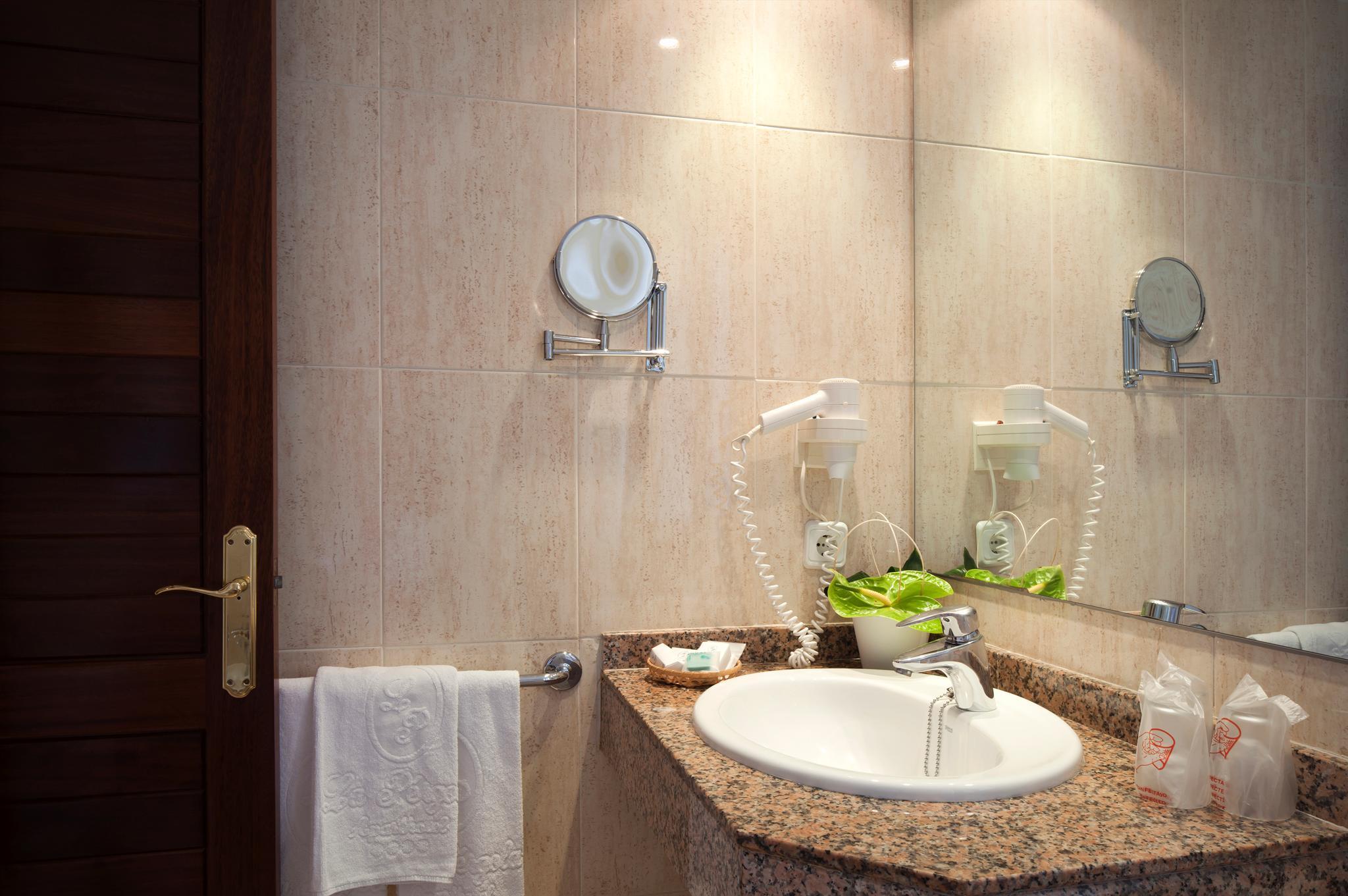 Aparthotel La Pergola Mallorca